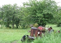 Abandoned Tractor Vehicle Photo