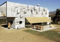 Shipping Container/Wooden Pallet Home by Infiniski