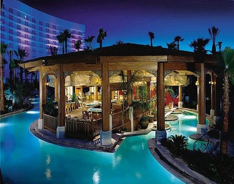 Vegas_Pool_1b