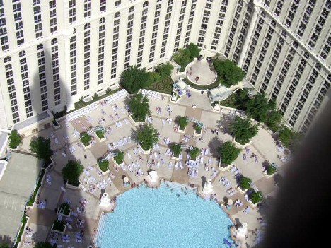 Vegas_Pool_6x