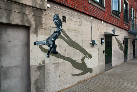 wall walking mural figures