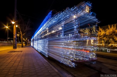 seasonal time traveling tram