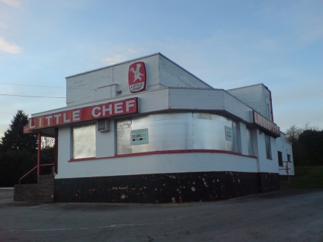 abandoned Little Chef restaurant Wansford 1b