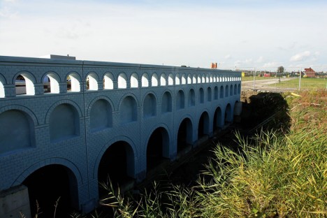 fictional crossing aquaduct style