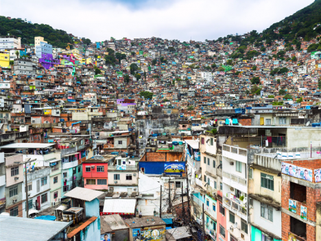 screenshot brazil favela zoom
