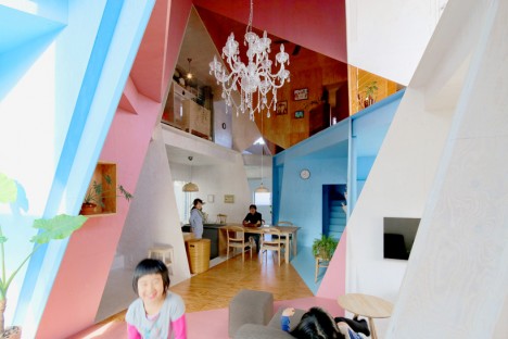 japan asymmetric plywood interiors 2
