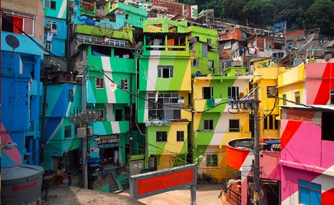 favelas painted