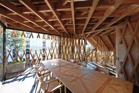 wooden architecture lattice 3