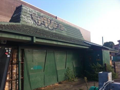 abandoned-pizza-hut-Beverly-Hills-1a