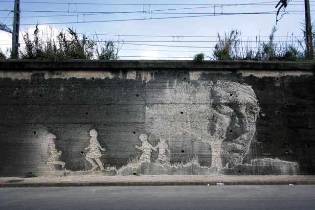 vhils scratched mural 9
